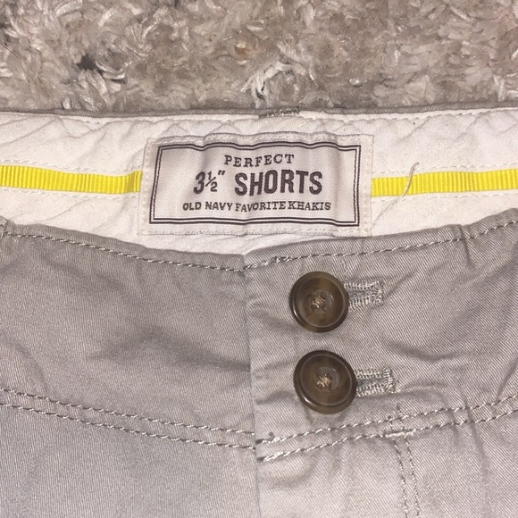 Vintage Grey old navy mini shorts size 4 - Picture 2 of 3